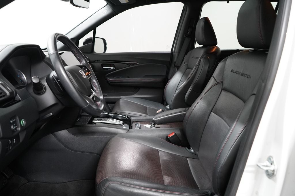2022 Honda Pilot Black Edition