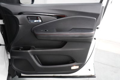 2022 Honda Pilot Black Edition