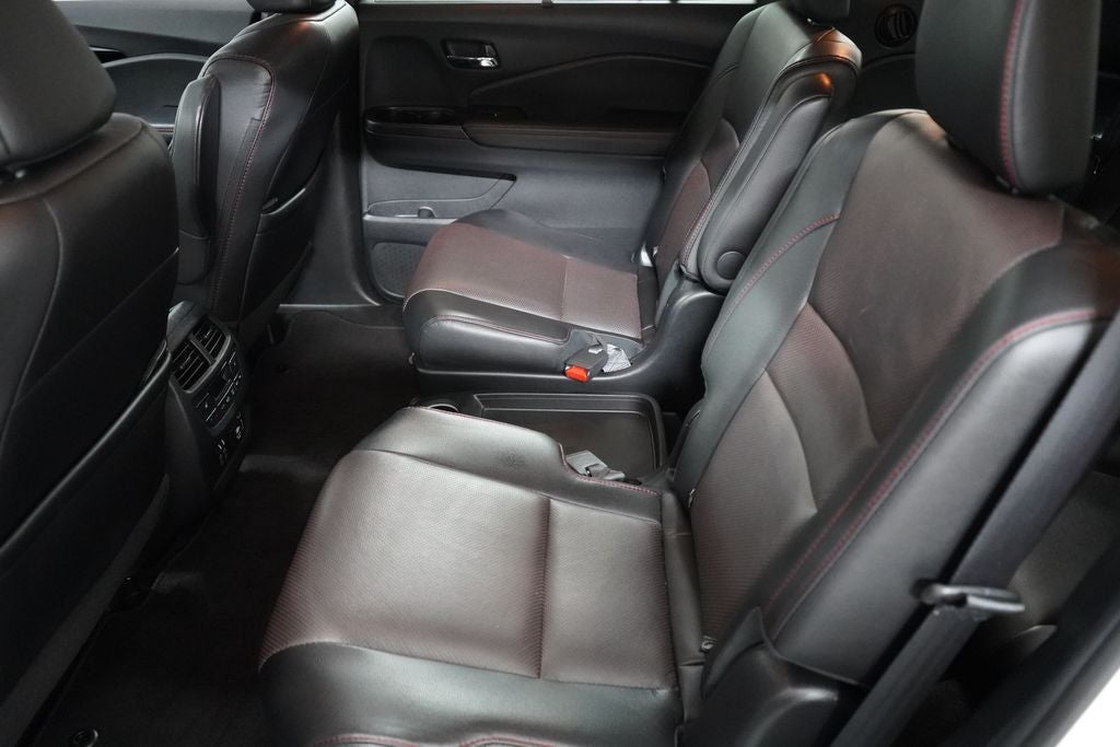 2022 Honda Pilot Black Edition