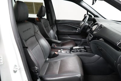 2022 Honda Pilot Black Edition