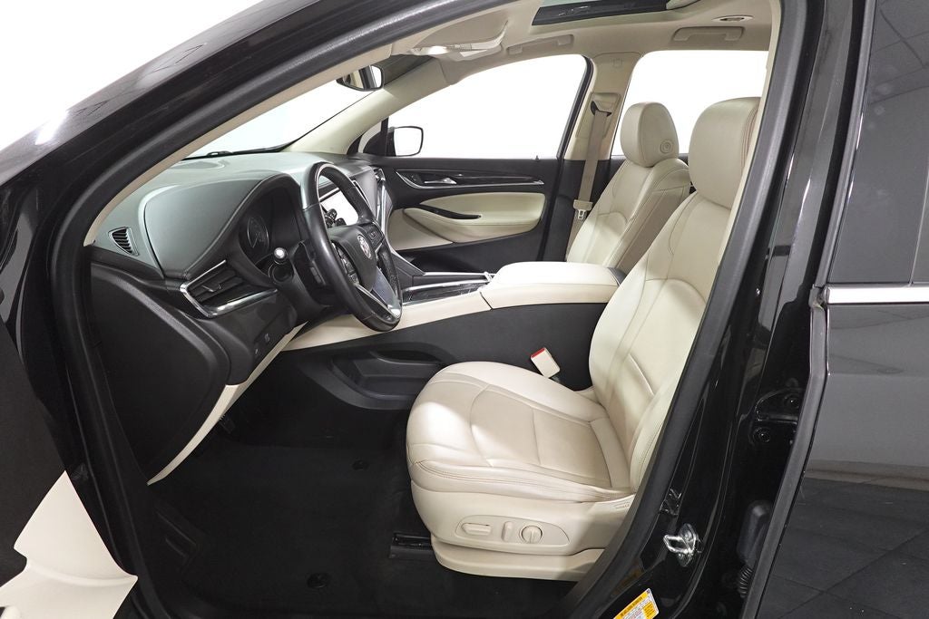 2022 Buick Enclave Essence