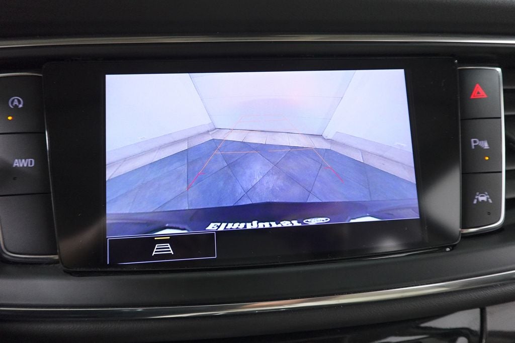 2022 Buick Enclave Essence