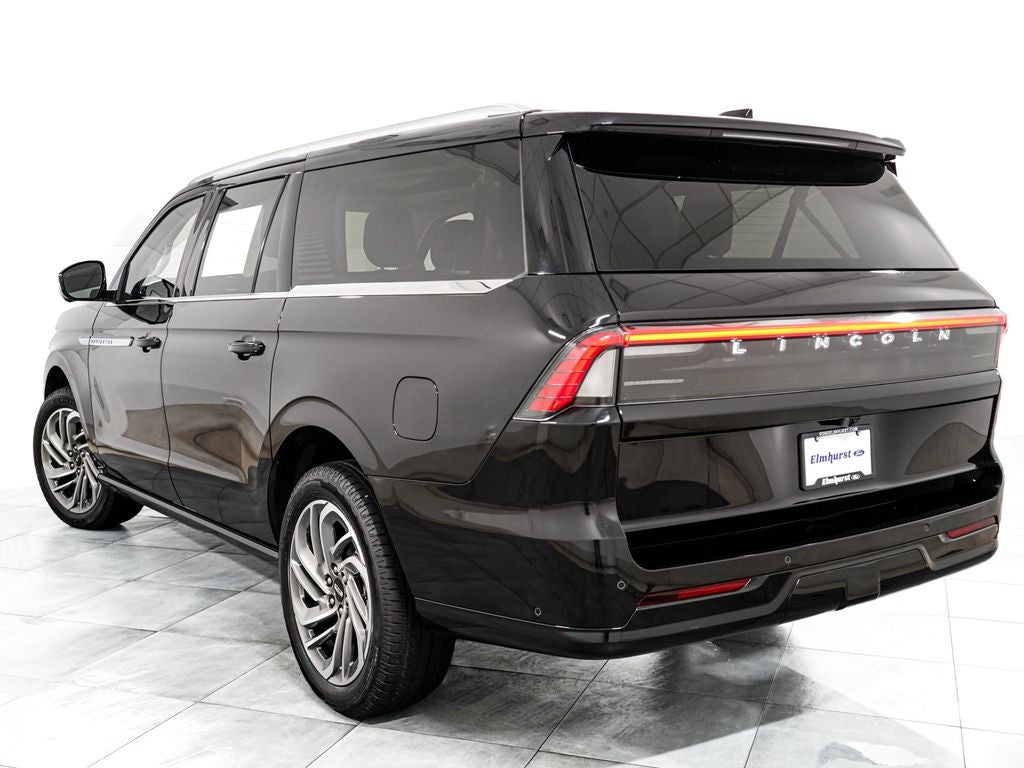2025 Lincoln Navigator L Reserve