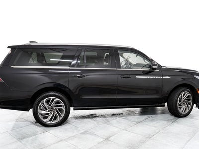 2025 Lincoln Navigator L Reserve