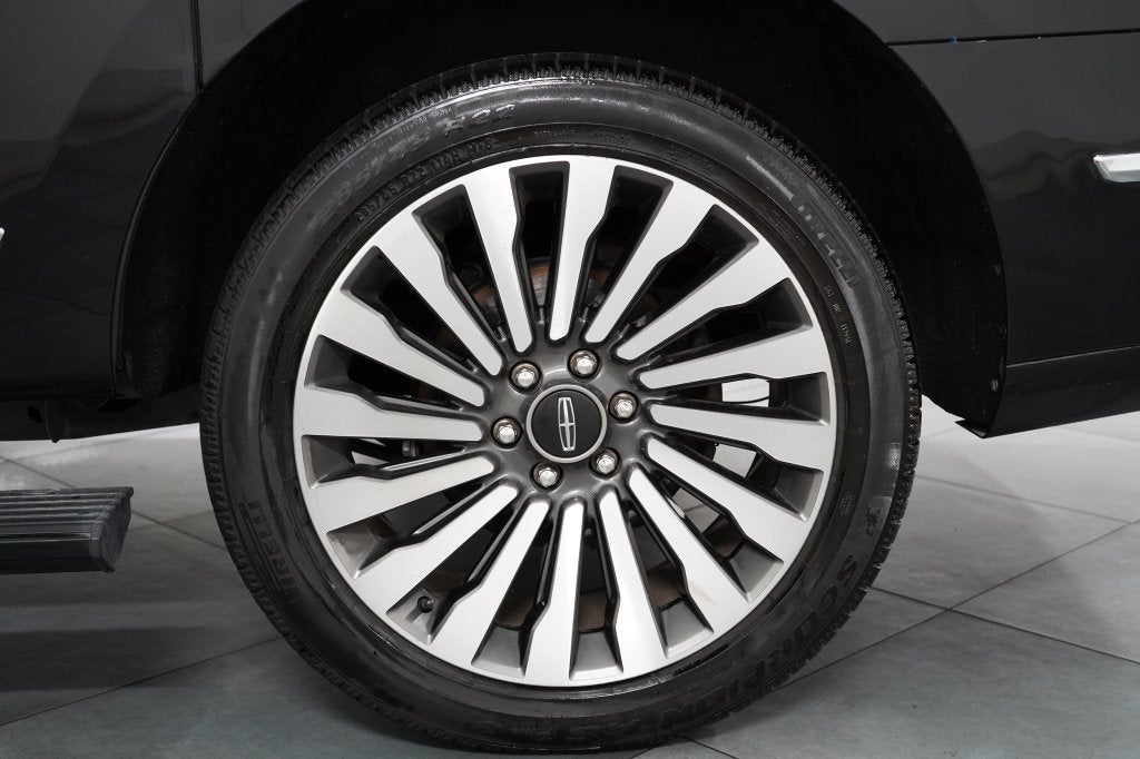 2021 Lincoln Navigator L Reserve