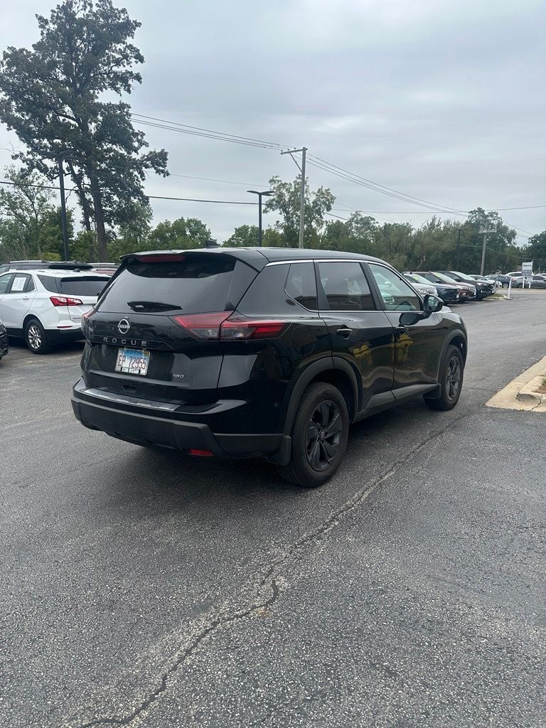 2026 Nissan Rogue SV