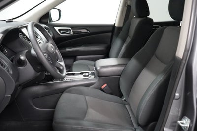 2020 Nissan Pathfinder S