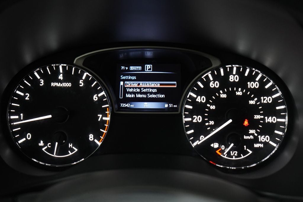 2020 Nissan Pathfinder S