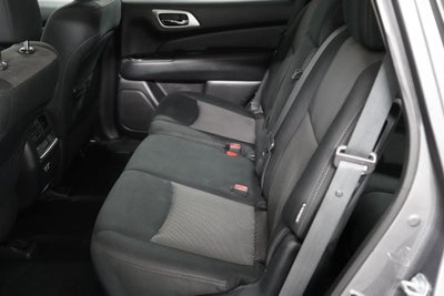 2020 Nissan Pathfinder S