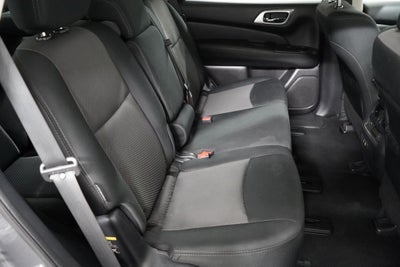 2020 Nissan Pathfinder S