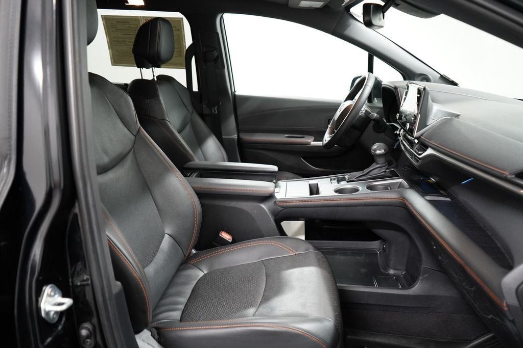 2024 Toyota Sienna XSE 7 Passenger