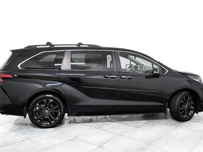 2024 Toyota Sienna XSE 7 Passenger