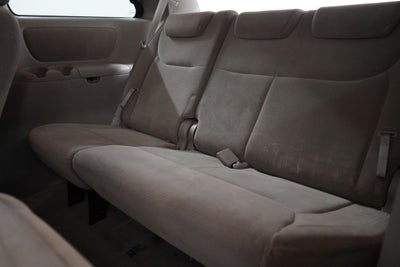 2004 Toyota Sienna LE