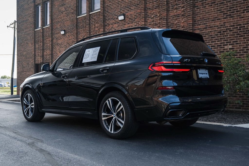 2024 BMW X7 xDrive40i