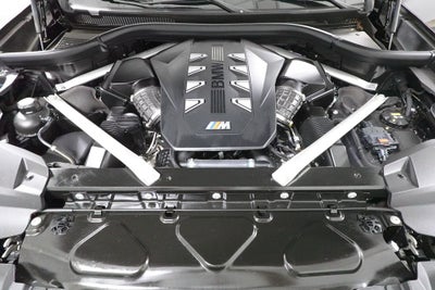 2023 BMW X7 M60i