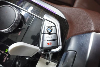 2020 BMW X5 M50i