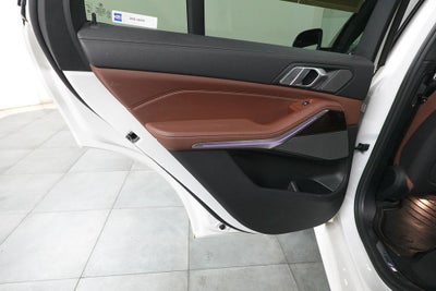 2020 BMW X5 M50i