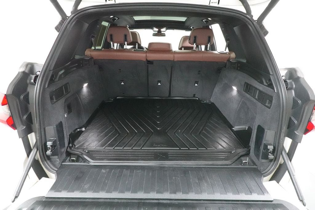 2020 BMW X5 M50i