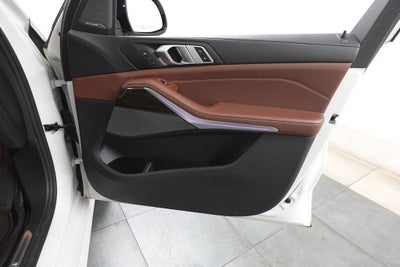2020 BMW X5 M50i