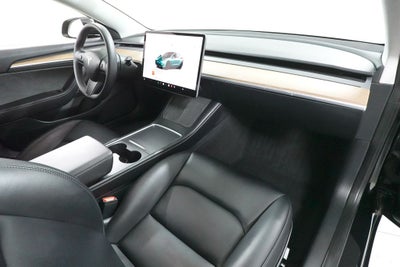 2023 Tesla Model 3 Performance