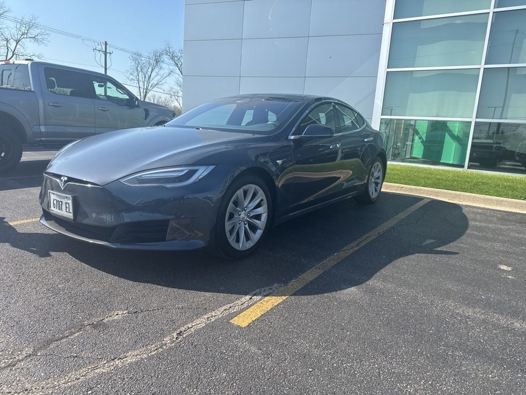 2016 Tesla Model S 70D
