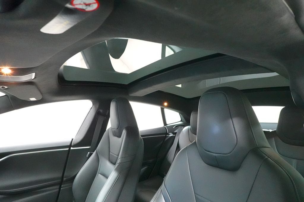 2016 Tesla Model S 70D
