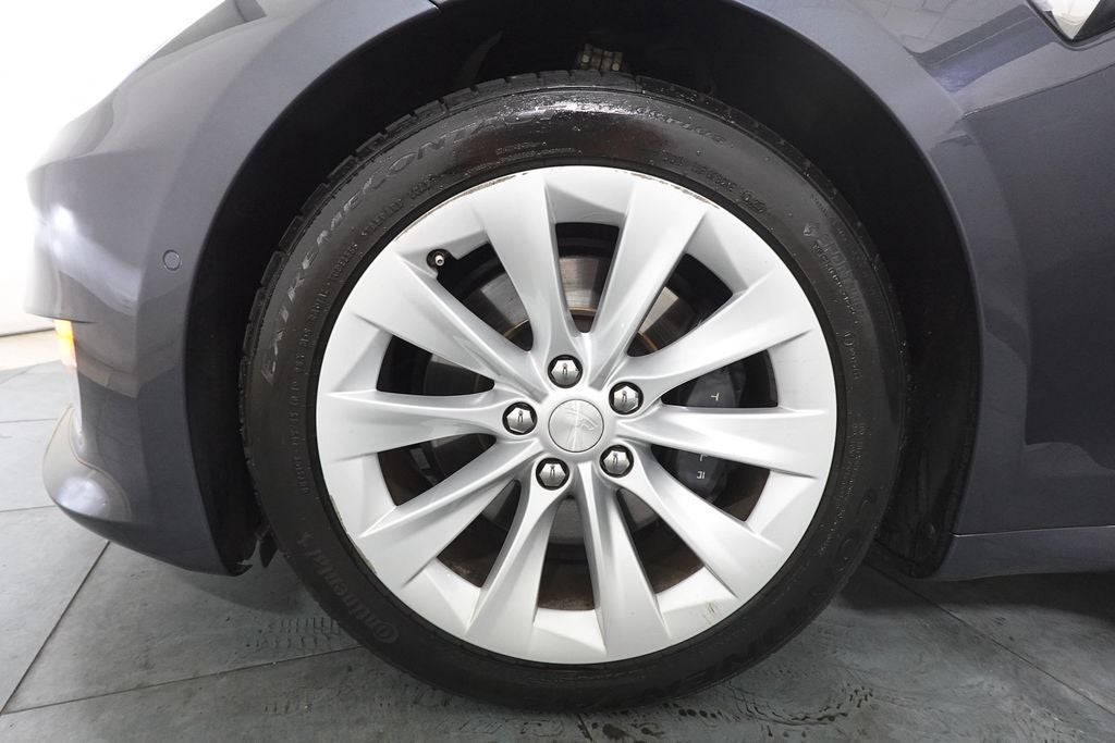 2016 Tesla Model S 70D