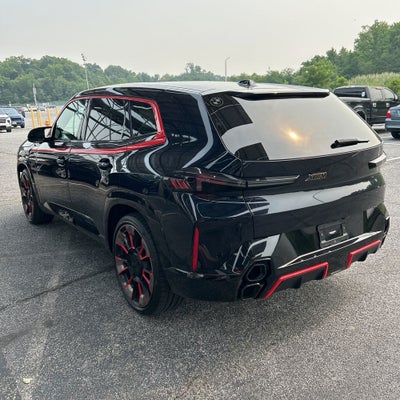 2023 BMW XM Base