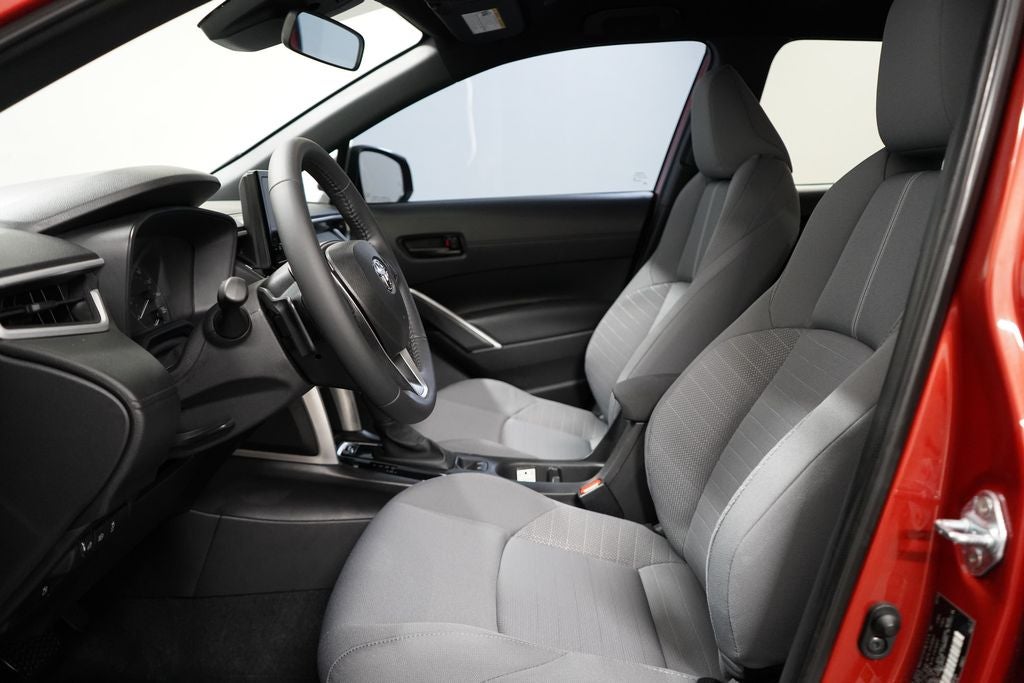 2025 Toyota Corolla Cross Hybrid SE