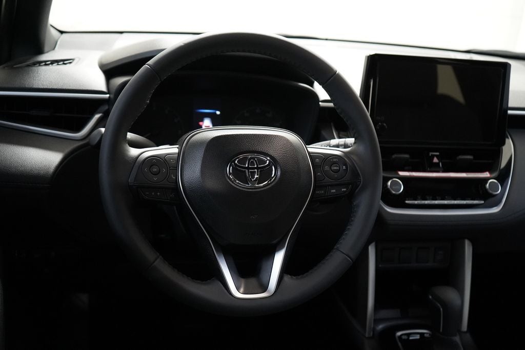 2025 Toyota Corolla Cross Hybrid SE