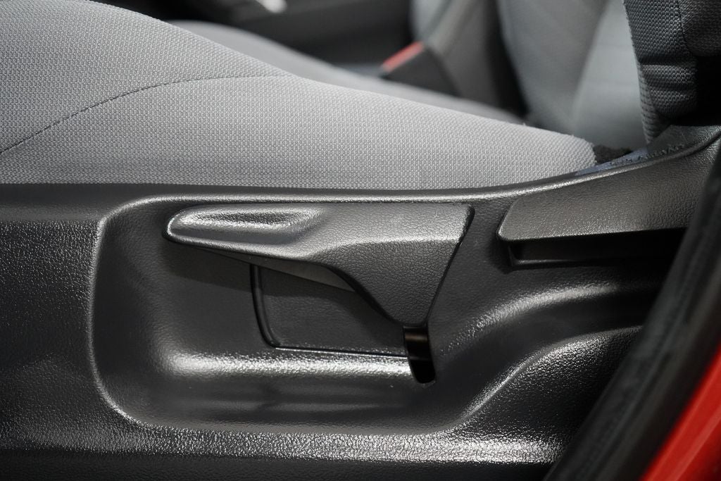 2025 Toyota Corolla Cross Hybrid SE