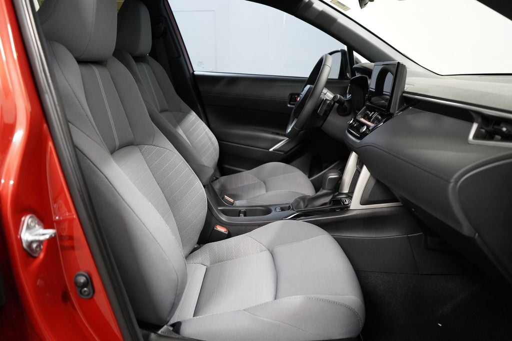 2025 Toyota Corolla Cross Hybrid SE