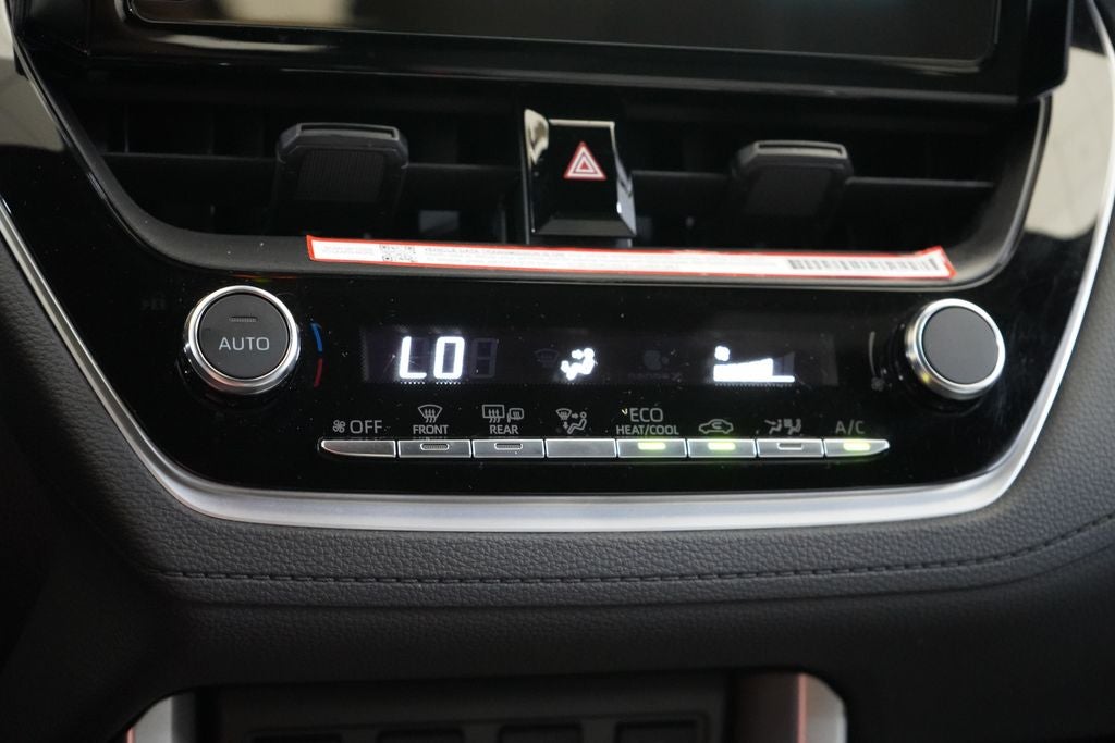 2025 Toyota Corolla Cross Hybrid SE