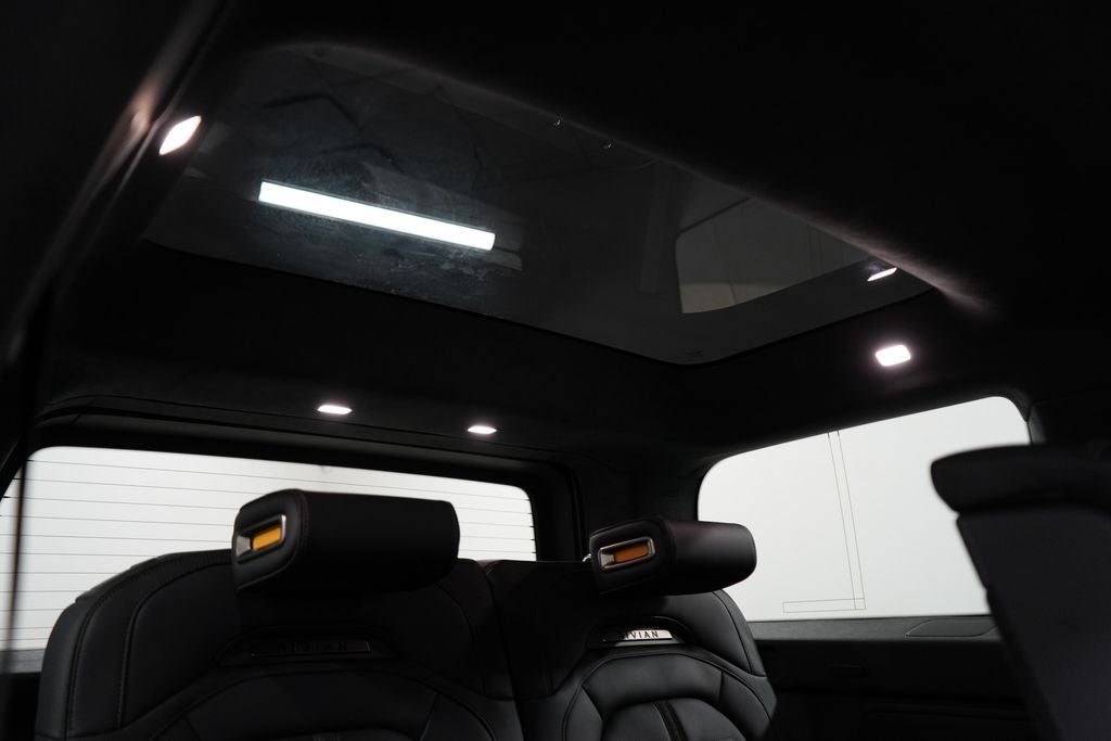 2023 Rivian R1S Adventure Quad Motor Large Pack