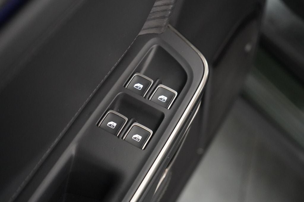 2023 Rivian R1S Adventure Quad Motor Large Pack