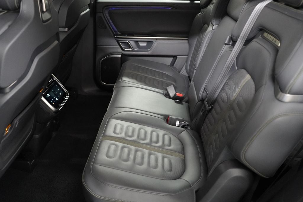 2023 Rivian R1S Adventure Quad Motor Large Pack