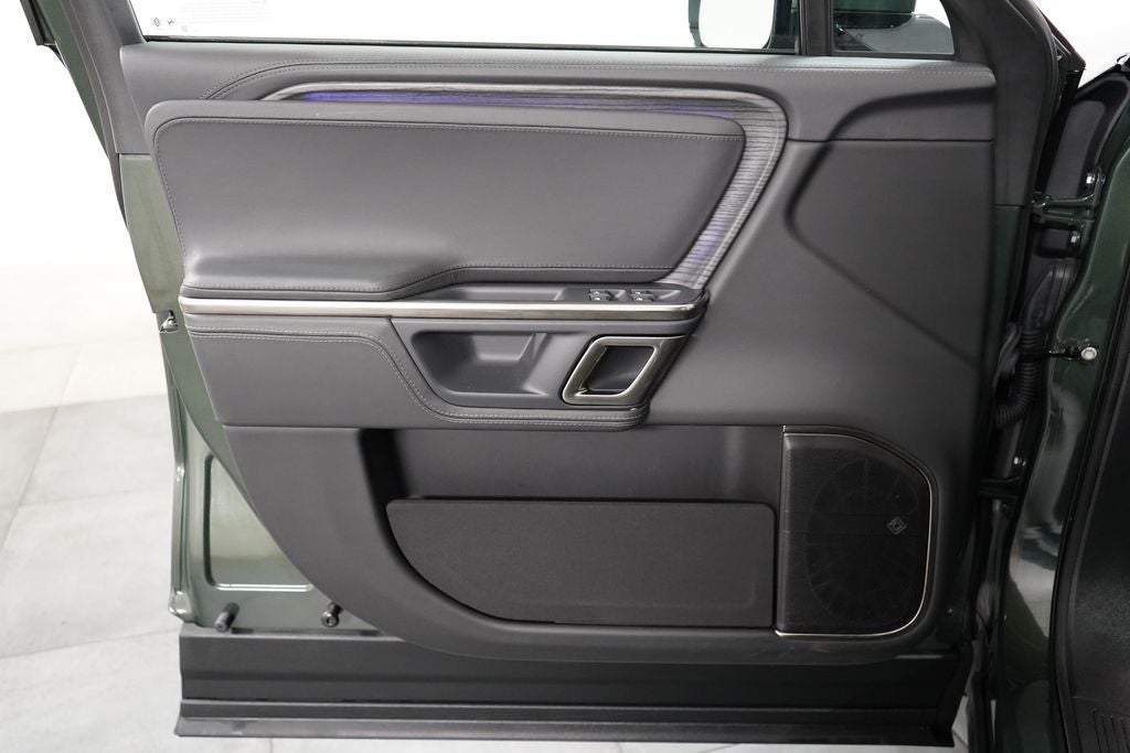 2023 Rivian R1S Adventure Quad Motor Large Pack