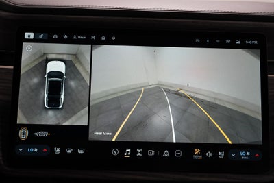 2023 Rivian R1S Adventure