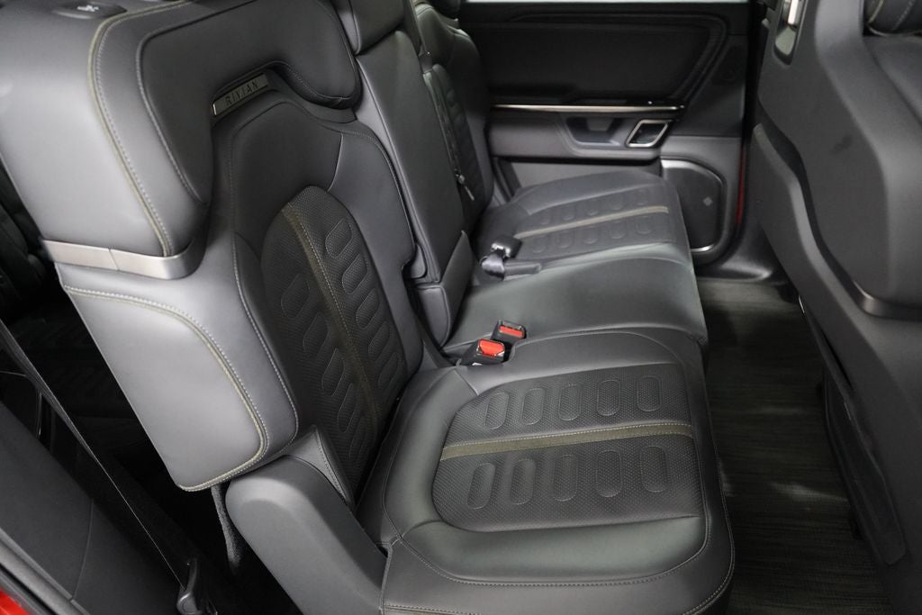 2023 Rivian R1S Adventure Quad Motor Large Pack