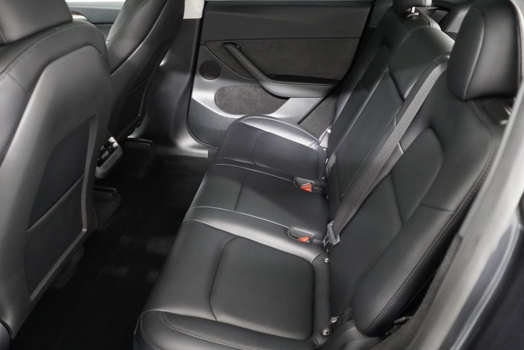 2025 Tesla Model Y Long Range