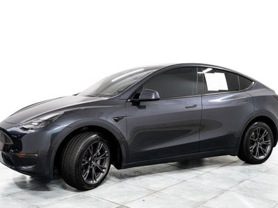 2025 Tesla Model Y Long Range