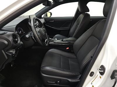 2024 Lexus IS 300
