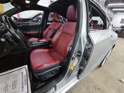 2024 Lexus IS 300