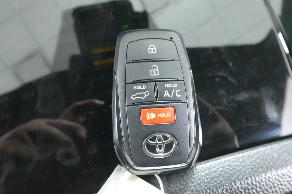 2023 Toyota bZ4X Limited