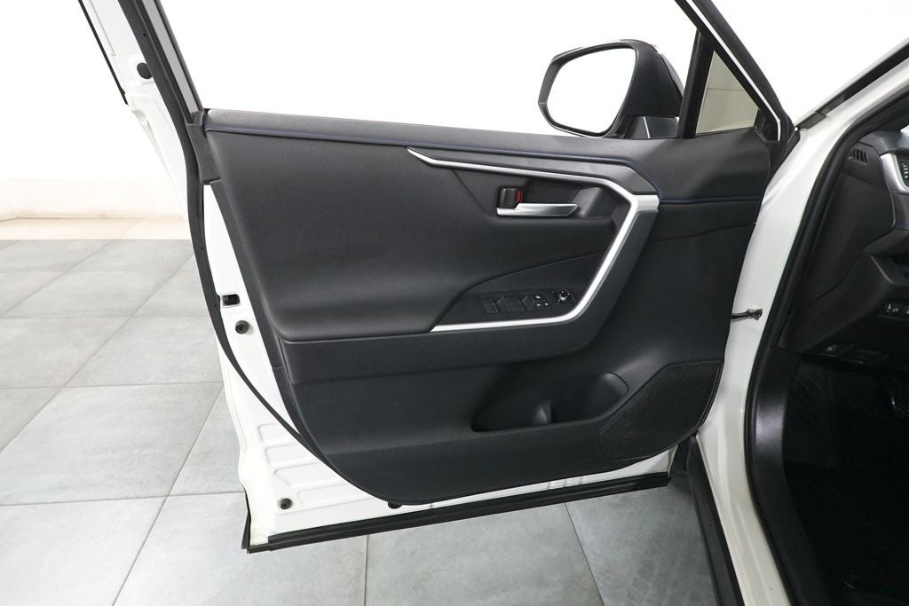 2019 Toyota RAV4 Hybrid XSE