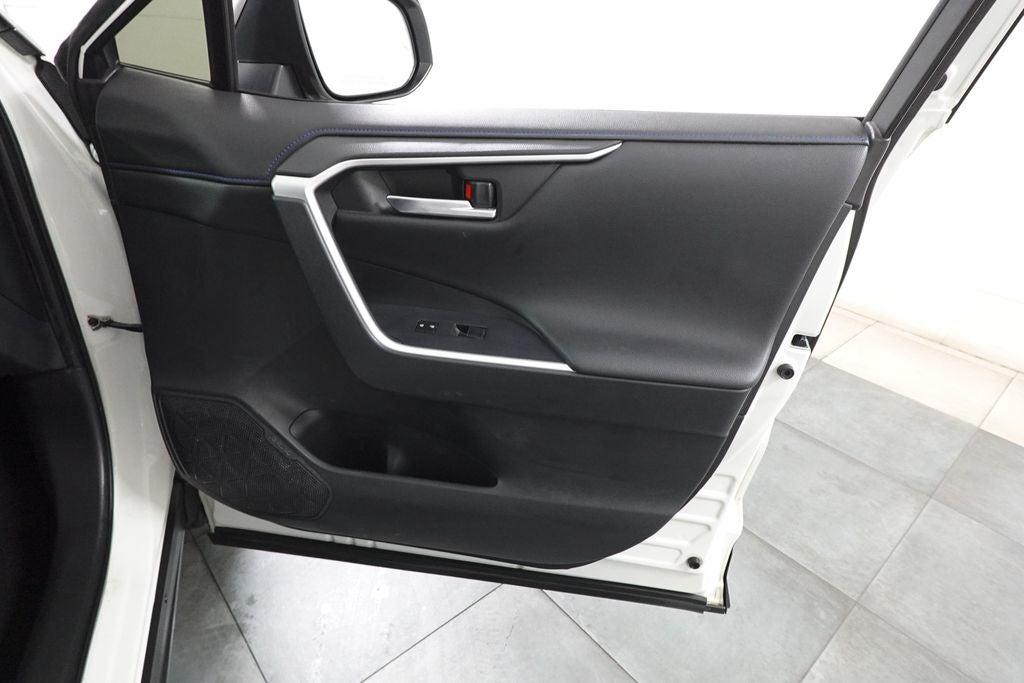 2019 Toyota RAV4 Hybrid XSE
