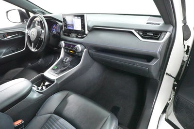 2019 Toyota RAV4 Hybrid XSE