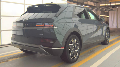 2024 Hyundai IONIQ 5 SEL