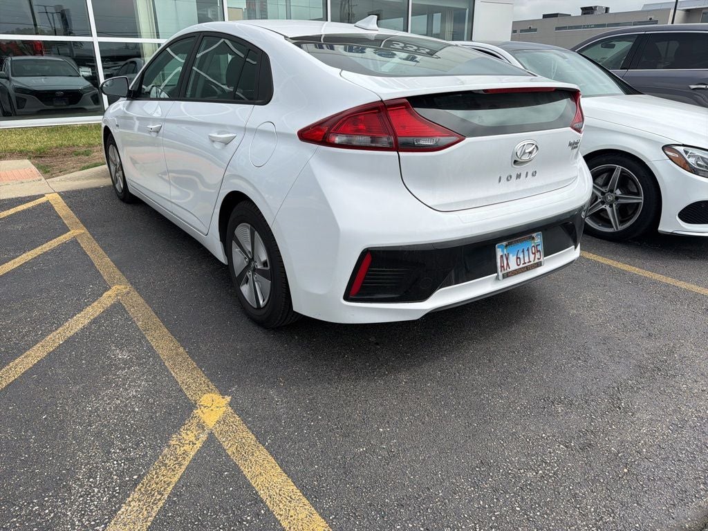 2017 Hyundai Ioniq Hybrid Blue