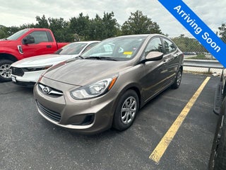 2013 Hyundai Accent GLS